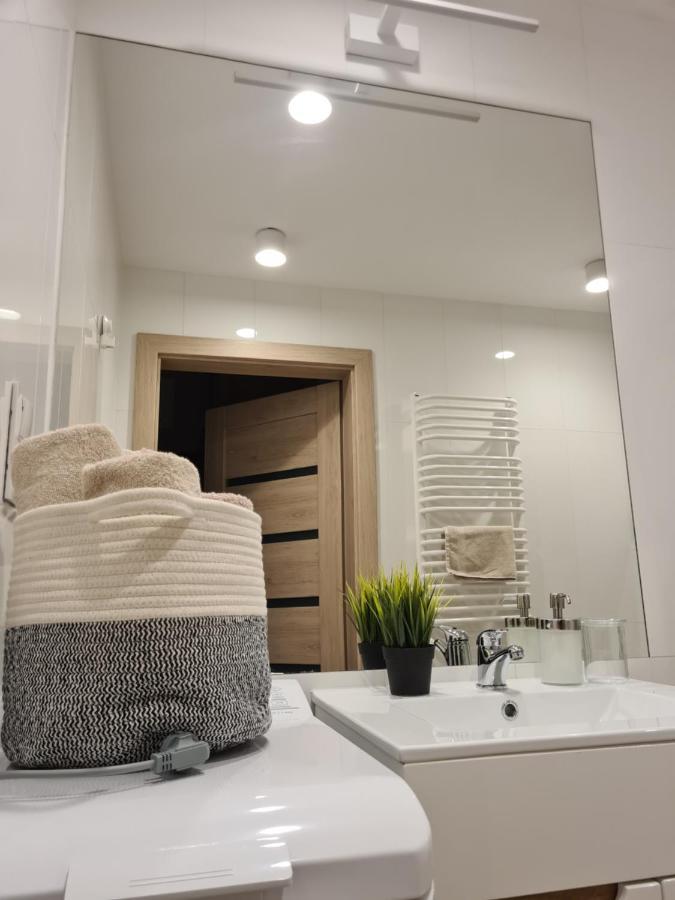 Mostowa 23 Hugo Apartment, Self Check-In 24H, Free Parking, Air-Conditioning Posen Exterior foto